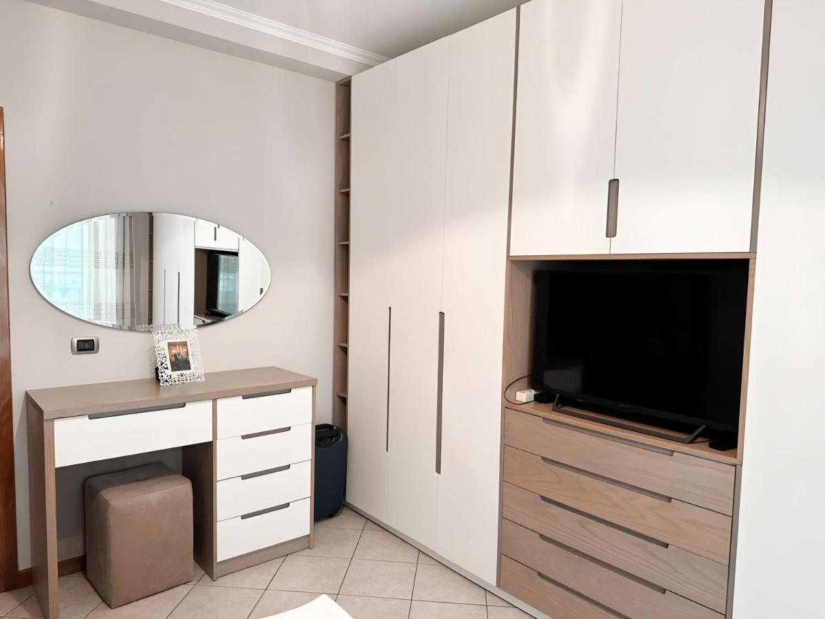 Bed & Breakfast Mina Tirana Esterno foto